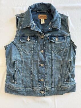 Levi's Medium Blue Denim button front Vest